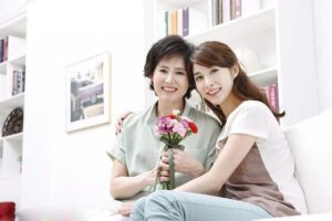Chiêm bao thấy mẹ chồng báo hiệu sắp tới bạn sẽ gặp điều gì đó không mong muốn